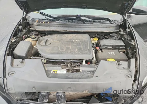 2017 Jeep Cherokee Latitude z USA, uszkodzony, nr VIN 1C4PJMCS7HW612902